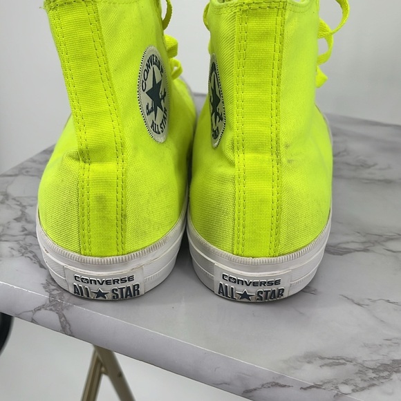 Converse Chuck Taylor 2 All Star High Top Sneakers Neon Green Retro Streetwear - Picture 5 of 12